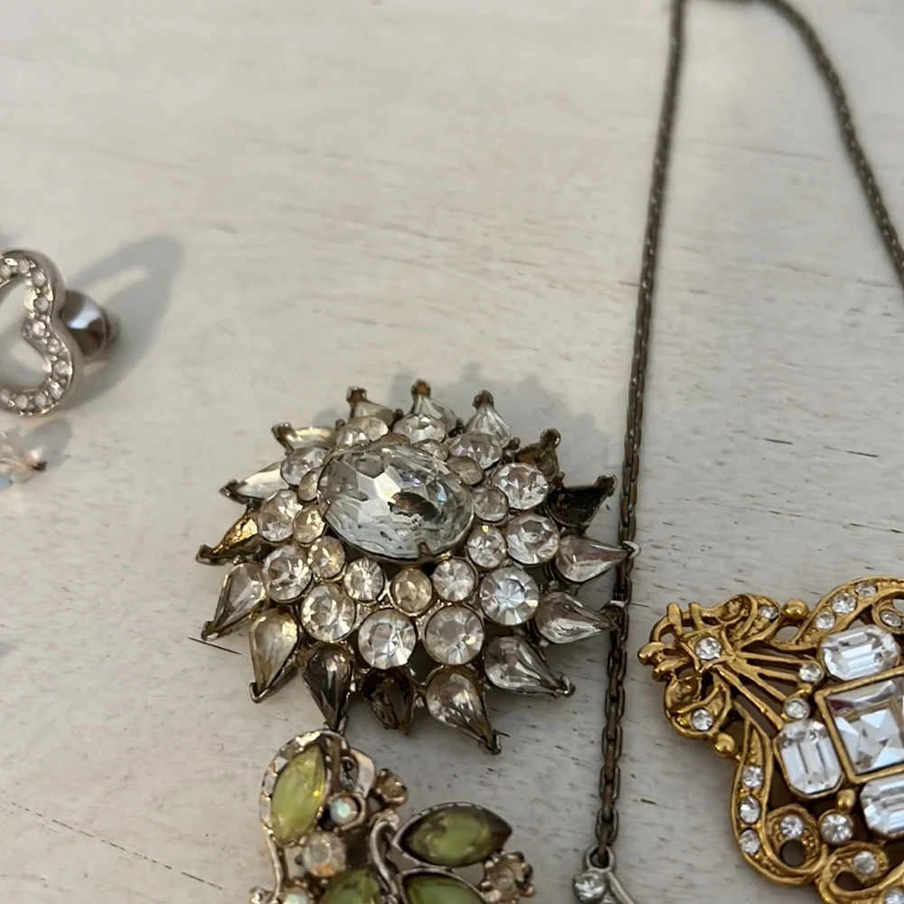 Mixed lot vintage crystal rhinestone earrings necklaces brooch